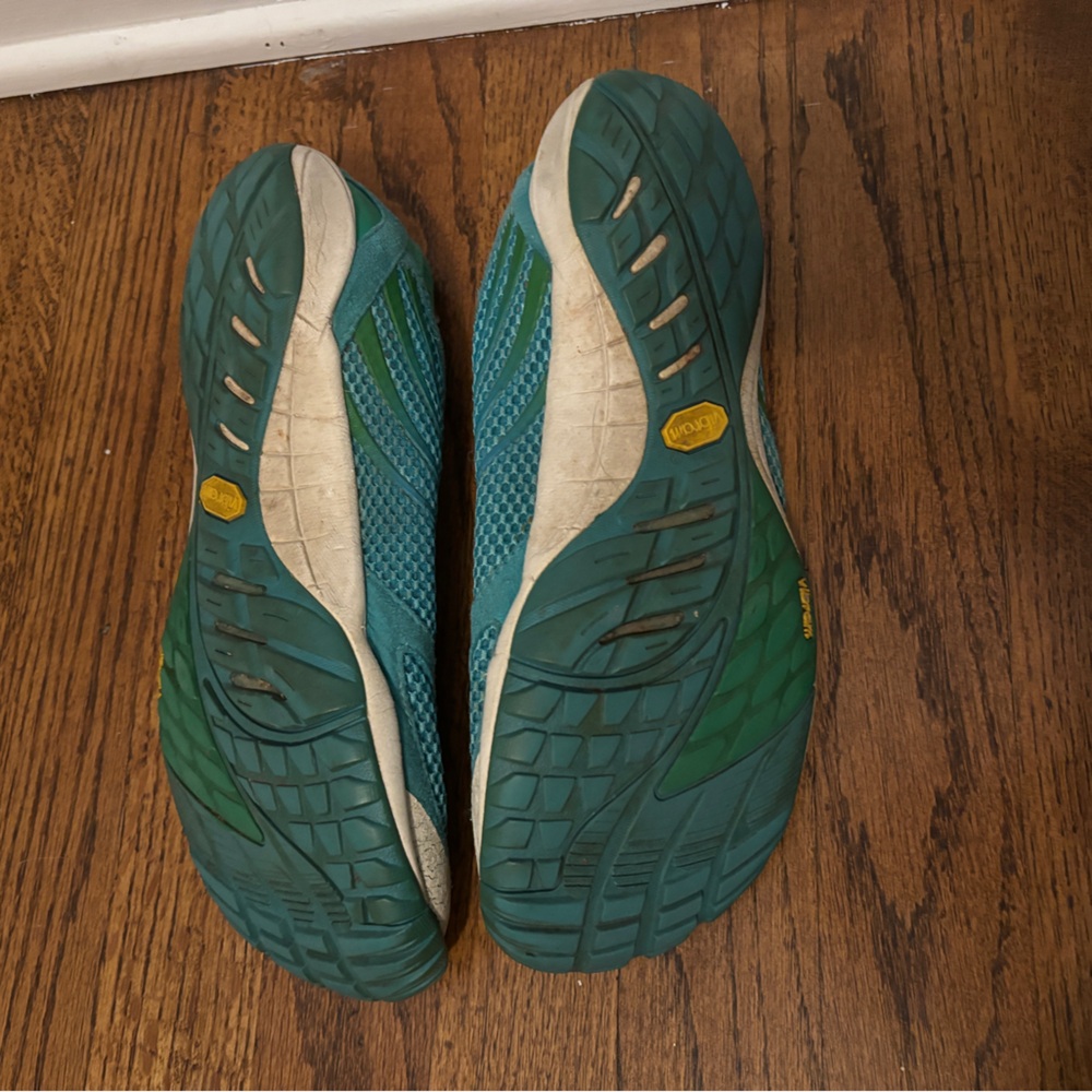 Merrell Turquoise and Cream Athletic Shoes - Picture 7 of 8